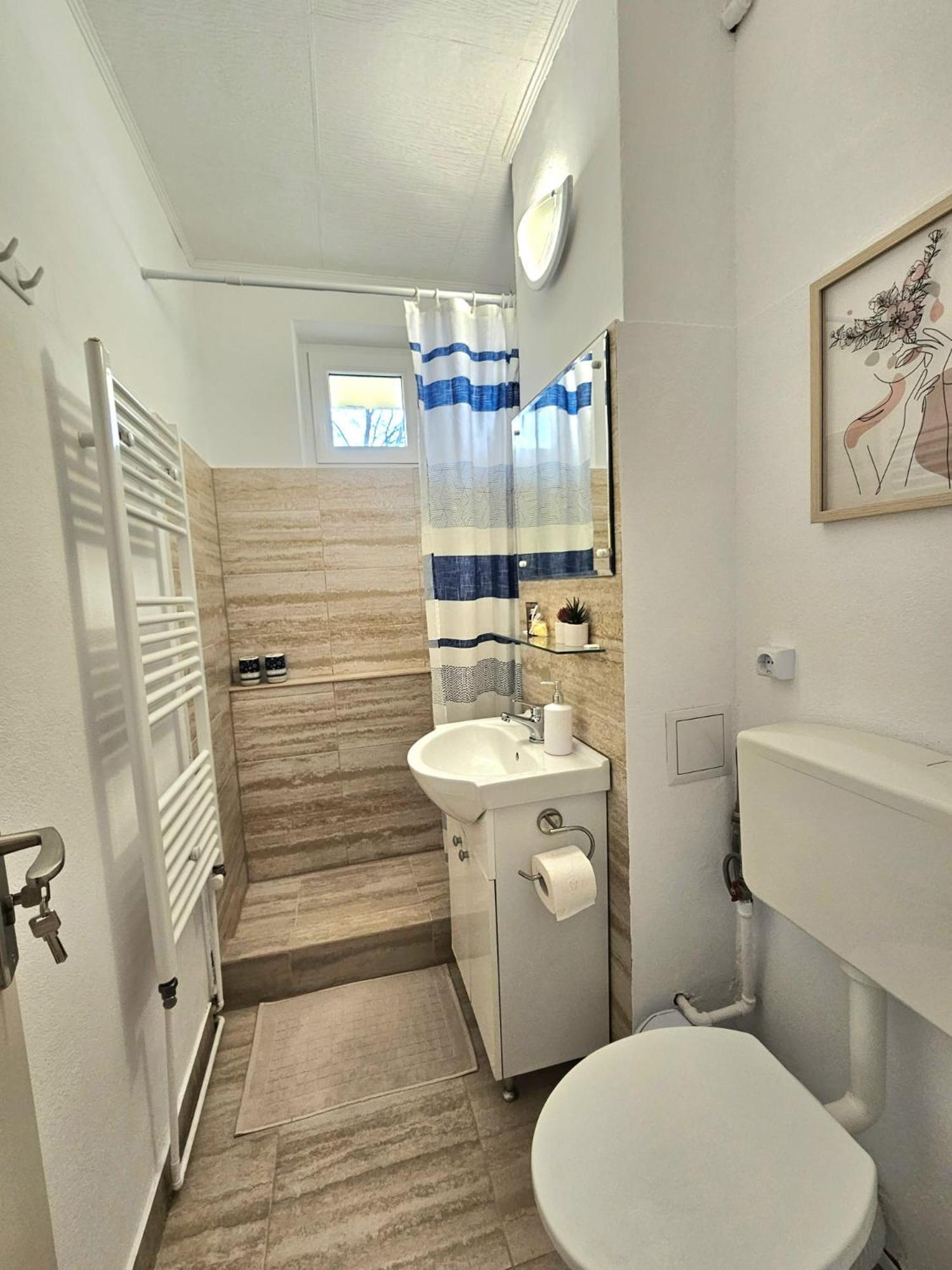 Aparthotel Sibiu Cedonia Exterior photo